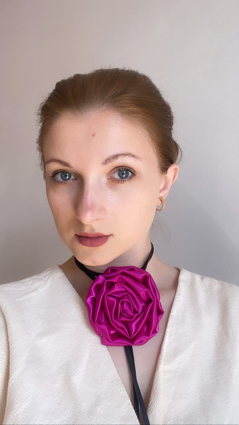 Collana Girocollo Fiore Donna - Set 4 Colori Con Rosa Elegante - Regolabile Fino A 74cm