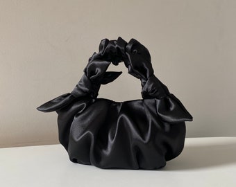 Bolso de noche pequeño de raso negro | Bolso estilo nudo Furoshiki | +25 colores | 3 tamaños| bolso para cualquier ocasión | regalos del día de san valentín para la esposa