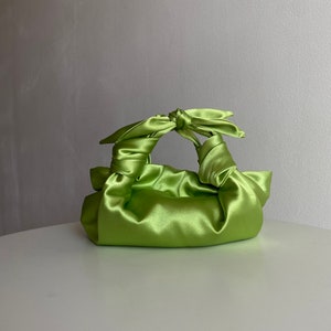 Petit sac en satin avec nœuds | Sac femme design | Sac à nœud Furoshiki | Sac Origami | +30 couleurs | Sac à main de mariage | Petit sac à main citron vert pour événement