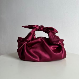 Petit sac en satin avec nœuds | Pochette de soirée | Sac à nœuds Furoshiki | sac à cocktail | +33 couleurs | Sac à main de mariage | sac bordeaux pour événement