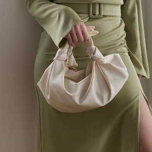 Petit sac en satin avec nœuds | plus de couleurs | sac de soirée | noeud furoshiki | sac à nœud japonais fait main | sac événementiel | cadeau pour elle