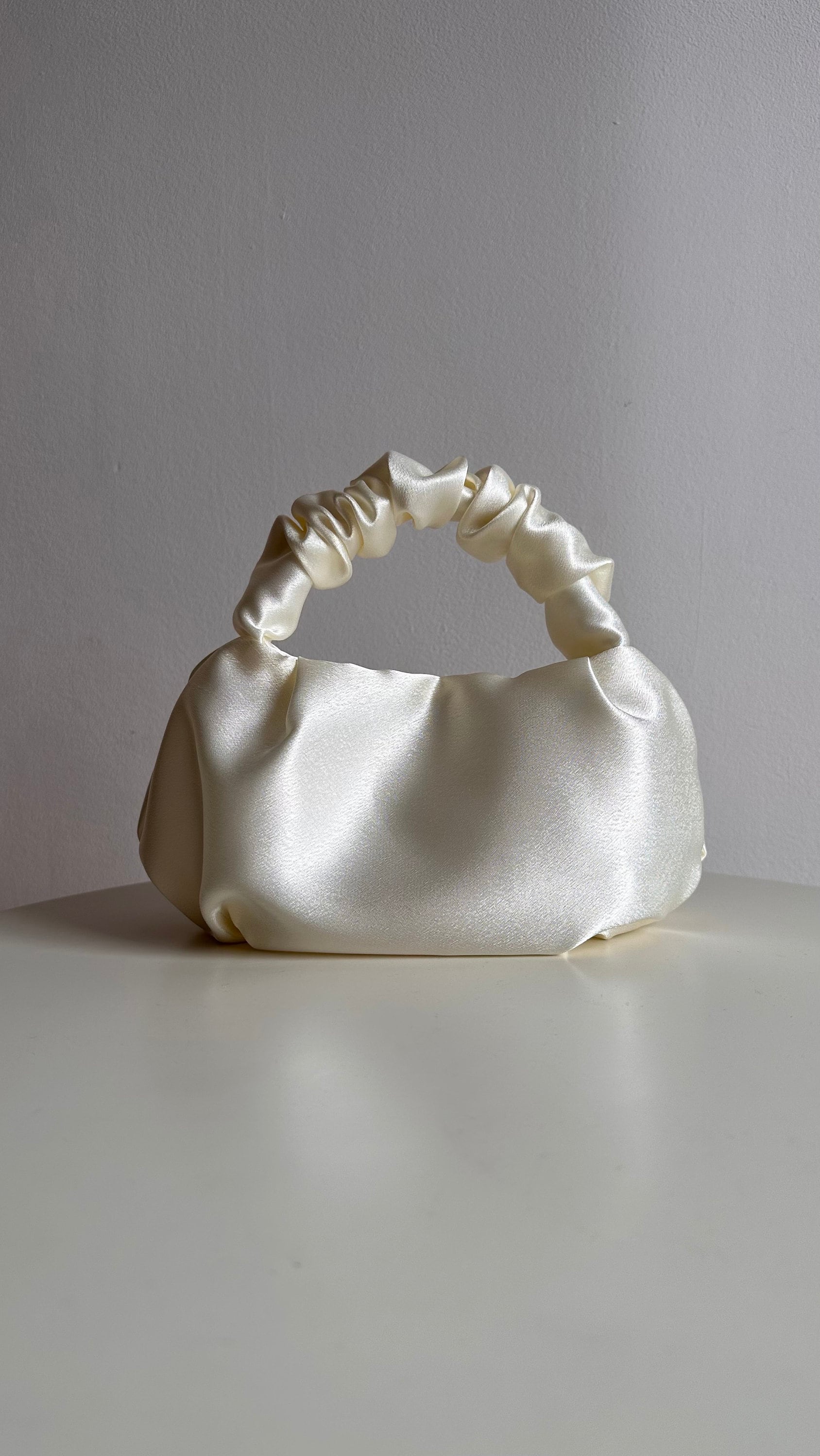 ◆SATUR◆ Scrunchie small hand bag beige SA245UAB03BG Scrunchie Satin Small Evening Bag |+25 Colors |wedding Purse