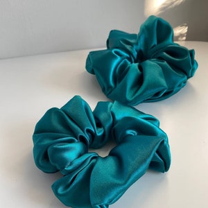 Big scrunchies extra large scrunchies accessories for hair image 4