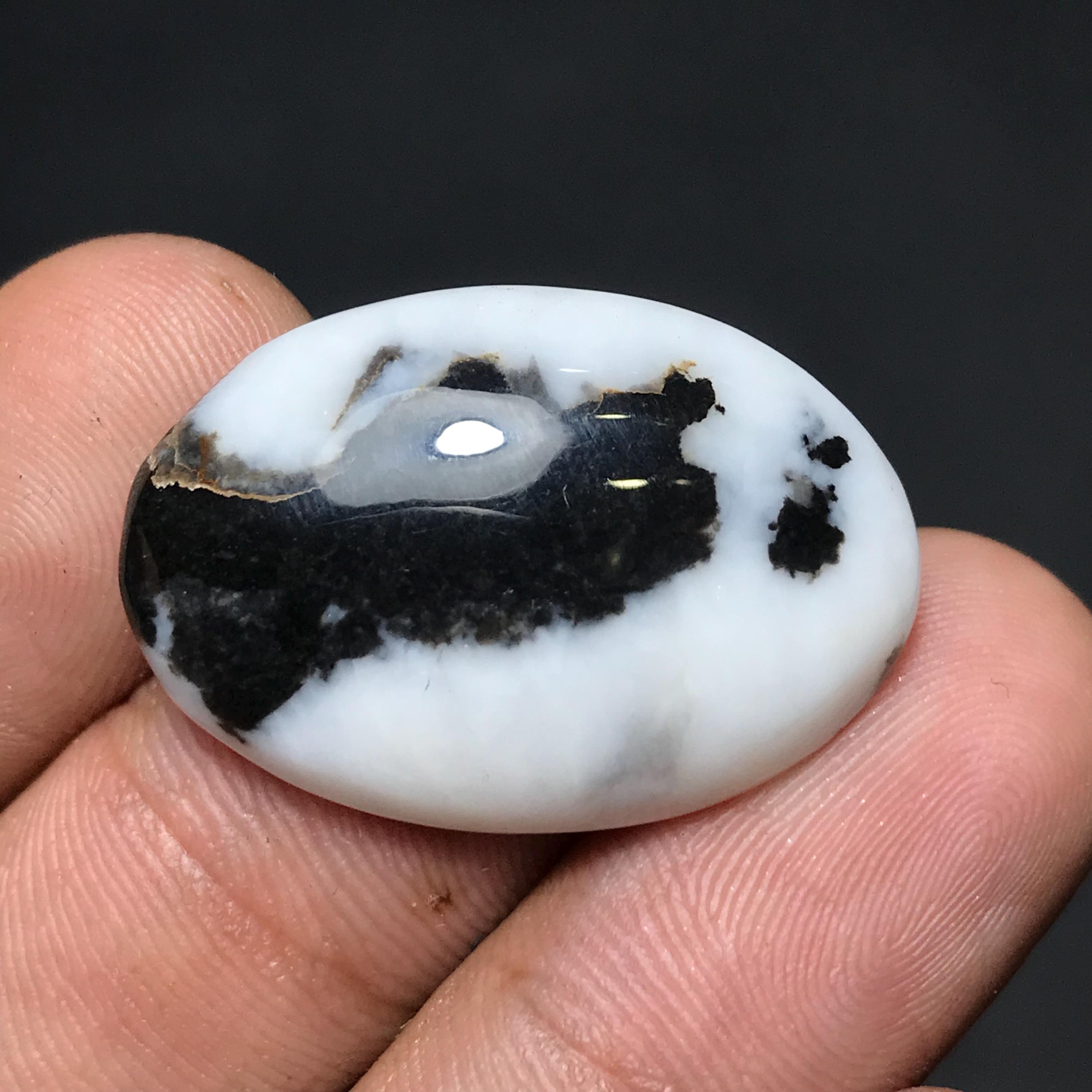 Natural Zebra Jasper Cabochon: Oval Gemstone for Jewelry