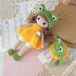 Crochet frog pattern, amigurumi frog toy, mini crochet animals, cute crochet frog, green frog crochet pattern image 9