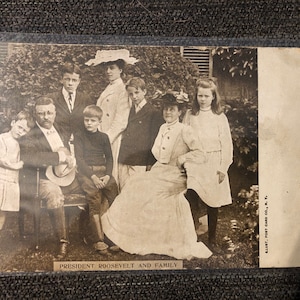 Präsident Roosevelt und Familie Postkarte, um 1906, schwarz-weiß, ungebraucht