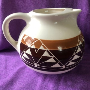 Sioux Pottery, Rapid City South Dakota, Water Pitcher, 7 inches tall
