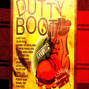 Cassete Dutty Boot fechada em 1999