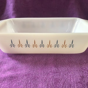 Vintage Fire King Casserole Dish: Candle Glow Milk Glass, 1-Quart