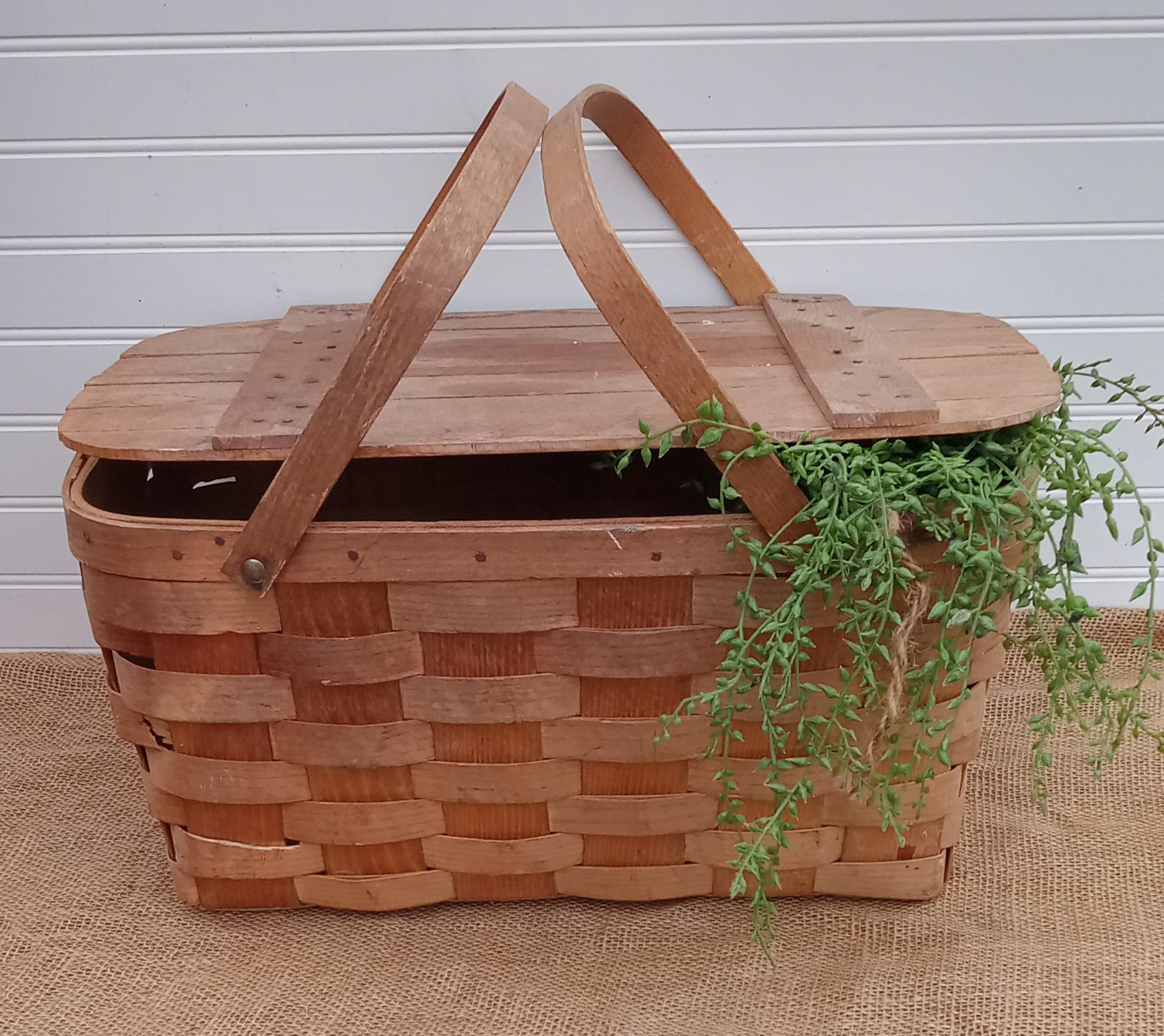 Picnic Basket/ Vintage Picnic Basket/ Picnic Basket With Lid/ Picnic ...