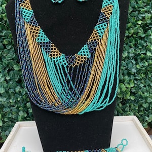 Beaded necklace set