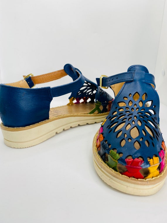 navy blue huaraches womens