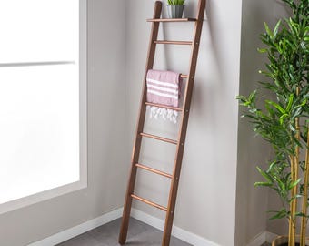 6 Foot Wood Quilt Ladder: Blanket & Towel Rack Organizer