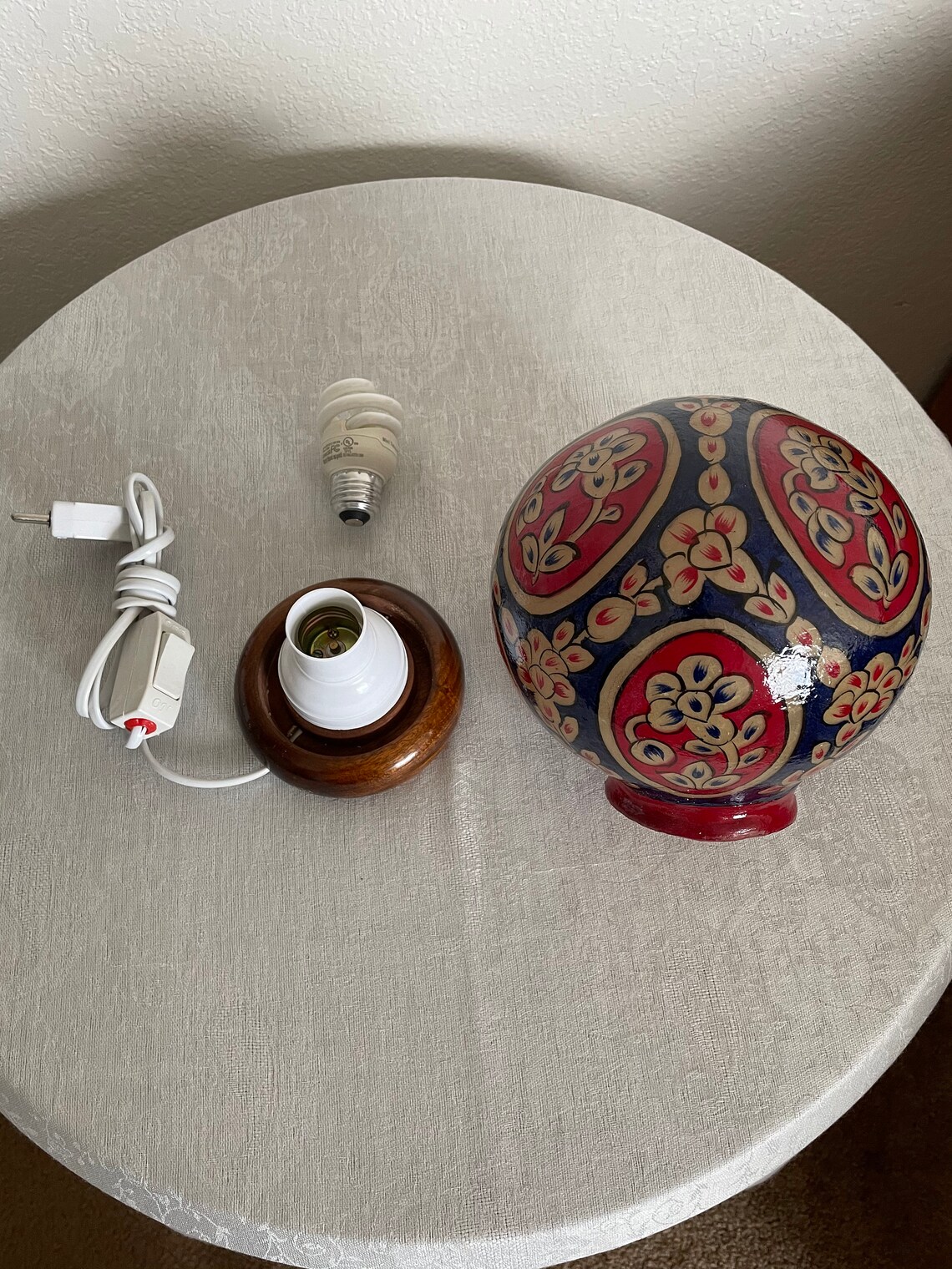 Lámpara de mesa redonda de piel de camello hecha a mano | Etsy