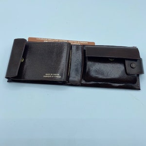 Vintage Luxurious Simulated Leather Wallet - Crafted in Canada