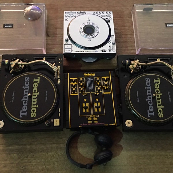 Discontinued Miniature Technics turntables DJ Set Up. Brand New - Last ones