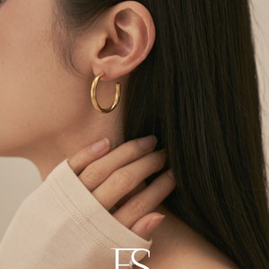 18K Gold Plated Twisted Hoop earrings, Open hoop earrings, Minimalist earrings, Statement earrings, Everyday simple earrings, Hypoallergenic