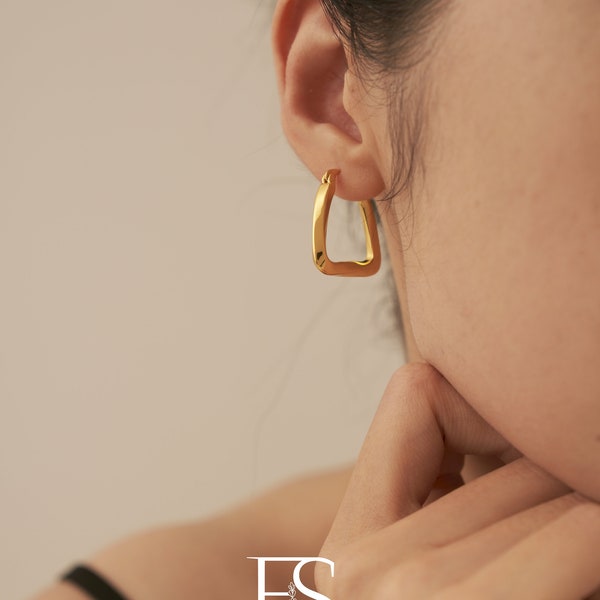 18k Gold Hoop Earrings; Gold Chunky Irregular Earring; Dainty Gold Rectangle Earring; Gift for her; Water resistant; Hypoallergenic