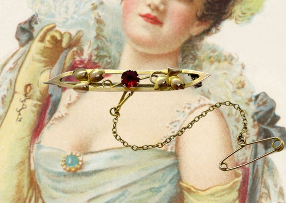 Antique Victorian 9ct Gold Garnet Paste Flower & … - image 2