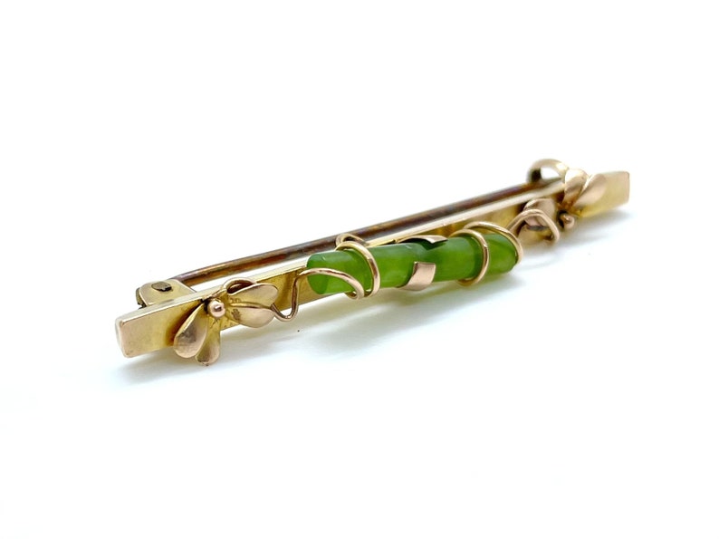 Antique Art Deco 9ct Rose Gold Jade Stone Flower Design Bar Brooch image 3