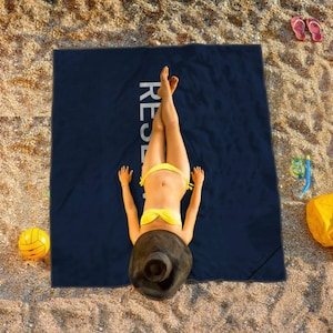 Oversized Beach Towel Blanket – Microfiber Beach Towel, Mat, & Travel Blanket