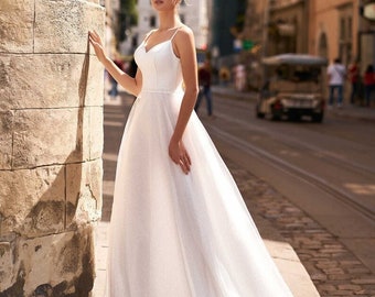 Luxury Shining Spaghetti Straps Summer Wedding Dress, Backless Bridal Gown, A Line Custom Wedding Party Dress made of glitter fabric