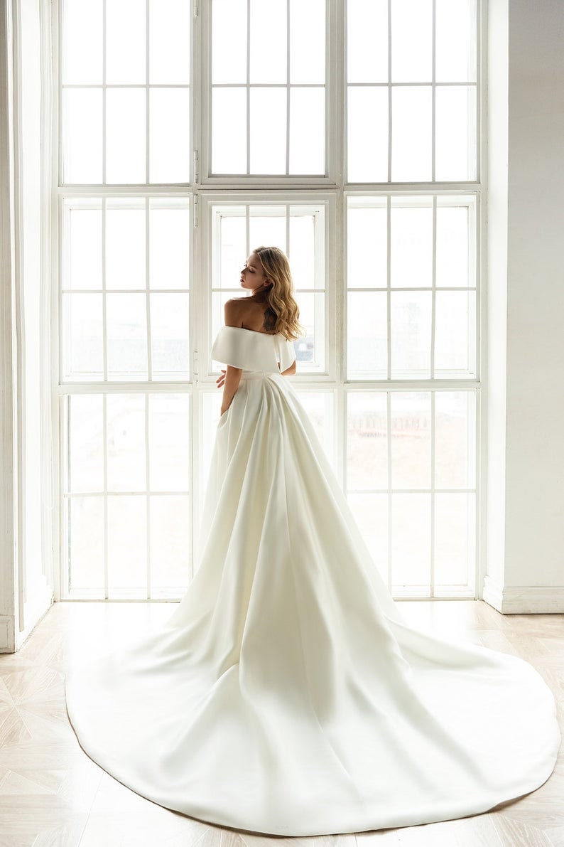 Off Shoulder Wedding Dress Classic Wedding Dress Mermaid - Etsy