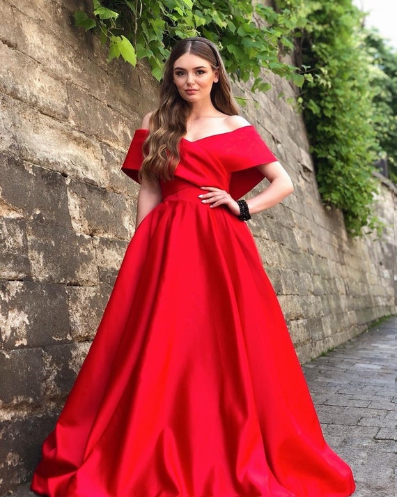 Plunge Bust Low Back Stretch Satin FishTail Evening Dress Red. Also  Available in Magenta - After Dark
