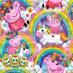 Op de afbeelding: Een kleurrijk naadloos patroon met roze varkensfiguren die bloemenkransen dragen en regenboog-eenhoorns rijden, tegen een achtergrond van regenbogen en wolken.