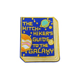 DON'T PANIC 1.25 Magnet Hitchhiker's Guide HHGG Keep Calm Alien Book  Slogan