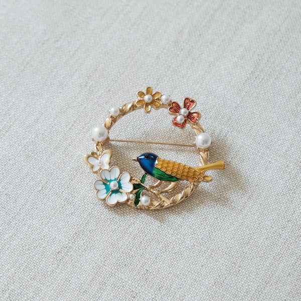 Vintage style brooch, bird brooch, gift for mom, Christmas gift brooches
