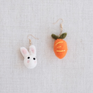 Rabbit carrot earrings, rabbit earrings, carrot earrings, animal earrings, food earrings
