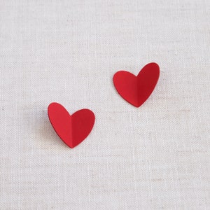 Red heart three-dimensional earrings, Valentine&#39;s Day gift