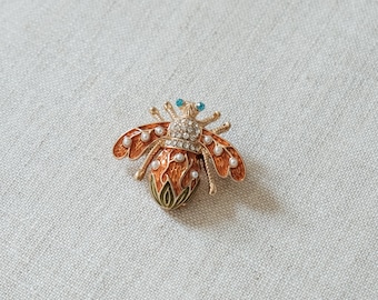 Vintage Brooch, Vintage Bee Pin, Bee Hard Enamel Lapel Pin,  Bee Gifts