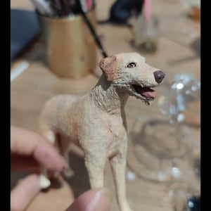 Irish Wolfhound - serviço de pintura personalizado - impressão 3D - pintura feita à mão - estátua de cachorro - topo de bolo de cachorro - aniversário de cachorro - topo de bolo