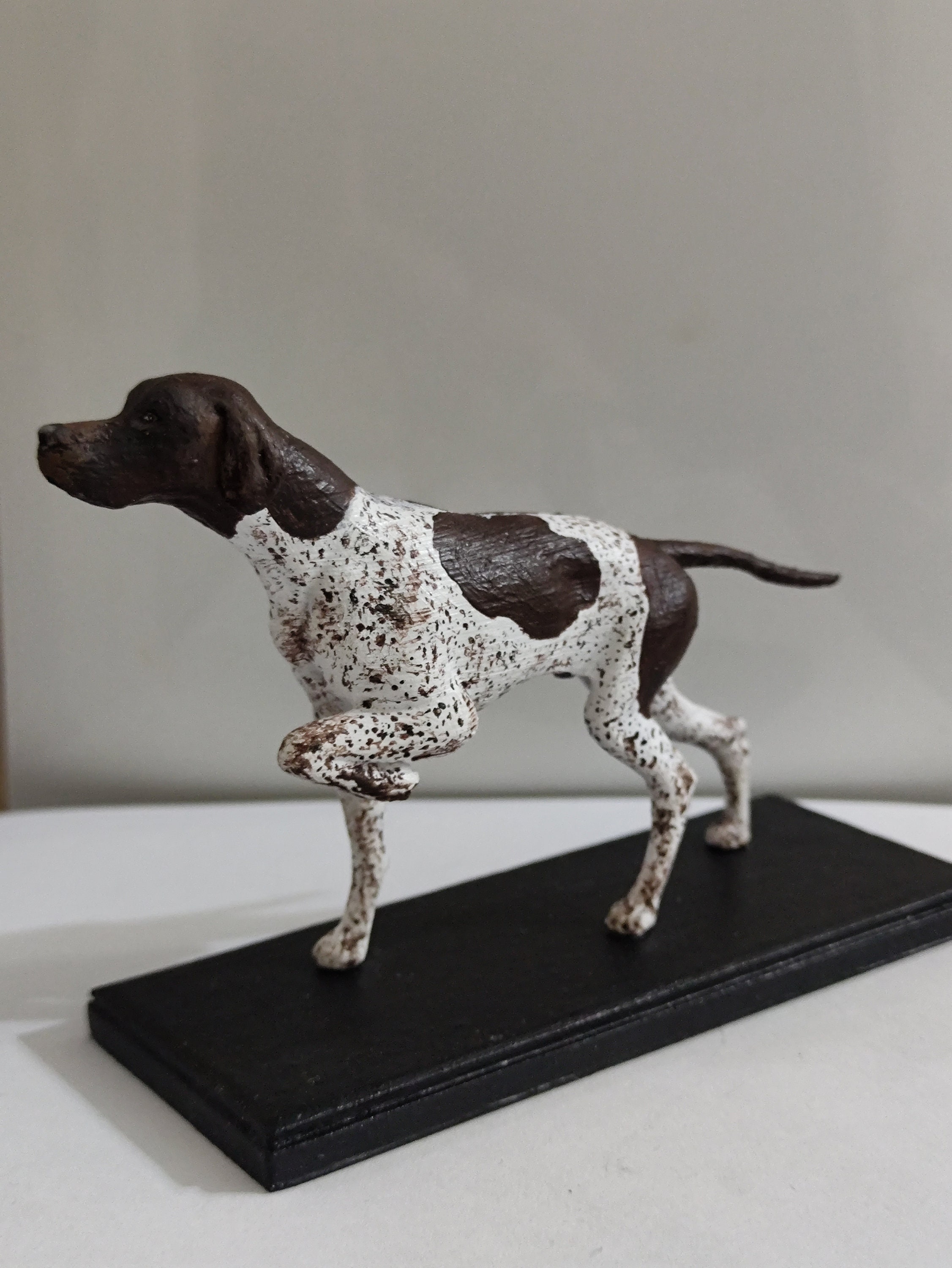 German Shorthaired Pointer Bronze Paper Holder, cc-tph-gsp