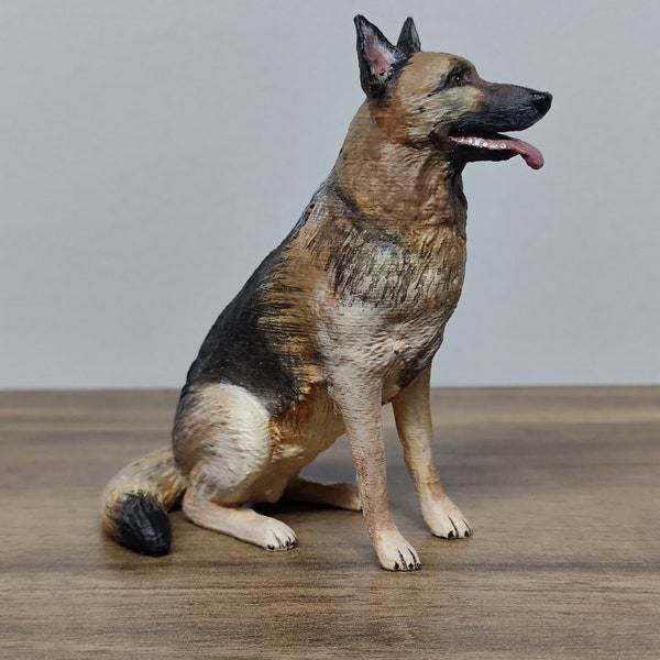 Custom German shepherd - Personalized painting service - Police Dog - Handmade painting - 3D Dog Statue - cake topper - dog birthday