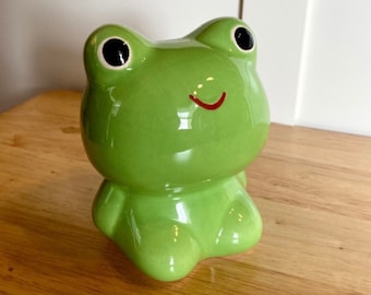 Ceramic Vintage Frog Bank