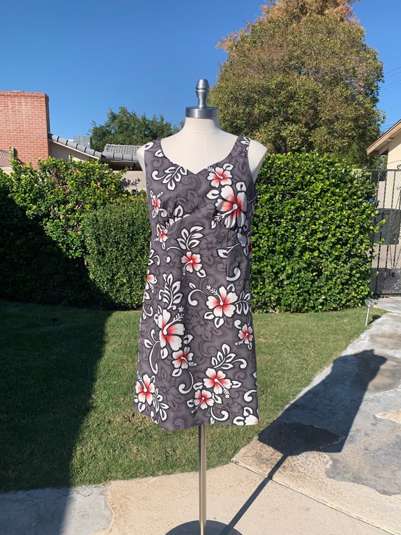 Vintage Hilo Hattie Floral Dress, Sleeveless Hawai