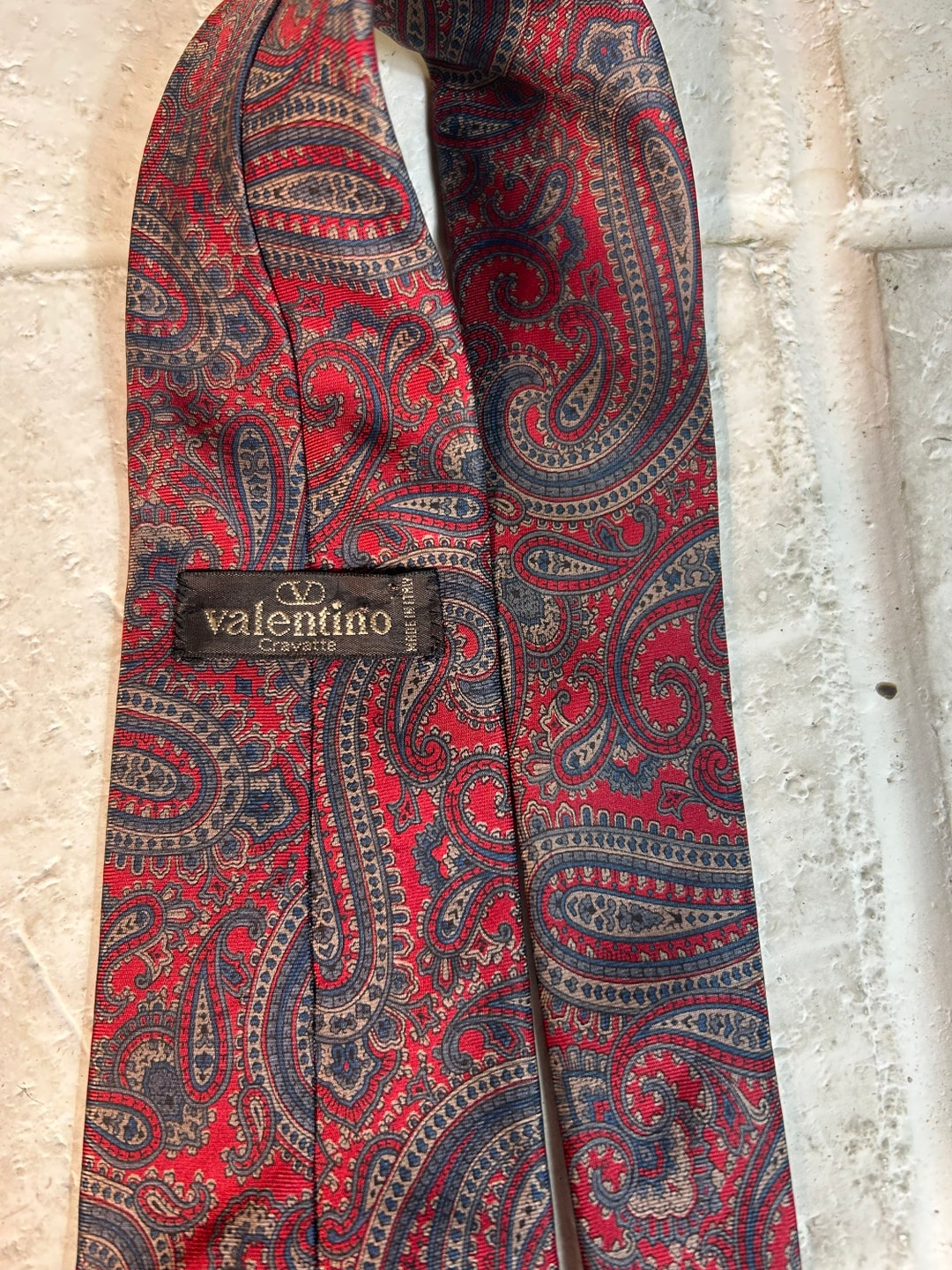 dragon scale tie