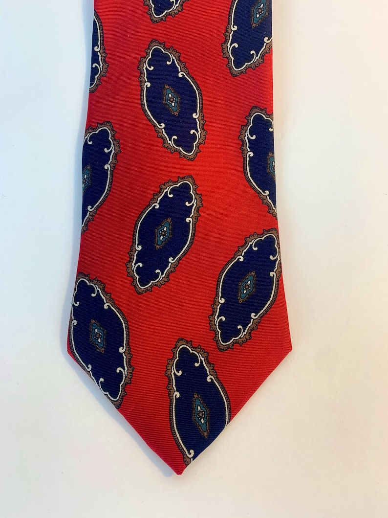 Vintage Oscar De La Renta Tie