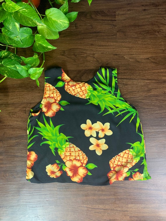 Vintage Makai Beach Tank Top, Black Floral Crop T… - image 3