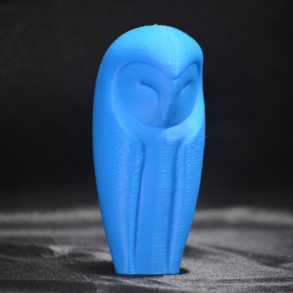 Owl figurine in 3D