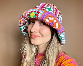 Chapeau carré de grand-mère au crochet, chapeau bob coloré, chapeau coloré unisexe, chapeau de festival fait main, chapeau d'été de style Bhava, chapeau vintage,