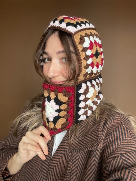 Hand-Knitted Crochet Balaclava: Vintage Style Warm Hat