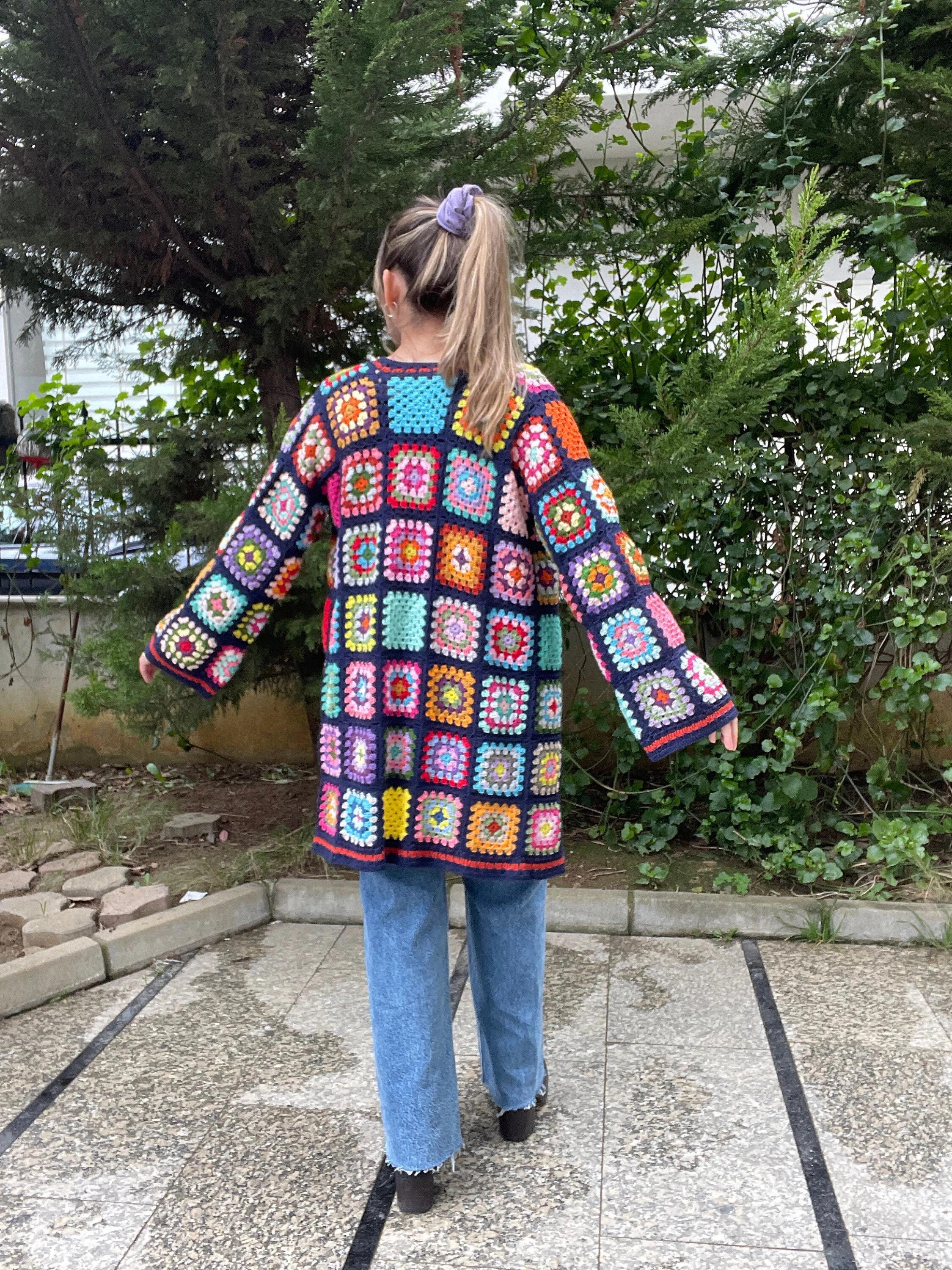 カラフルなクロシェ編みのグランマスクエアカーディガン、ハンドメイド