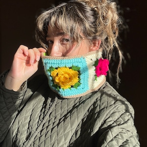 Crochet Rose Neck Warmer: Hand-Knitted Colorful Scarf