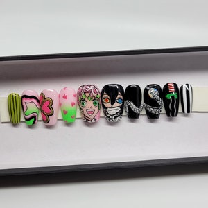 Inspired Mitsuri Kanroji/Snake Obanai Iguro press on Nails