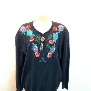 Diane Freis Vintage beaded wool sweater black one size zip v neck with dangly beaded zipper pull and sparkly beads on front