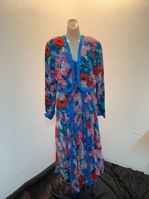 Vintage Diane Freis 4 piece gorgeous silk outfit o
